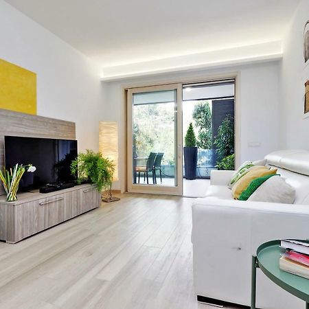 Green Terraced Apartment. 3 Stops From Colosseum Exteriér fotografie